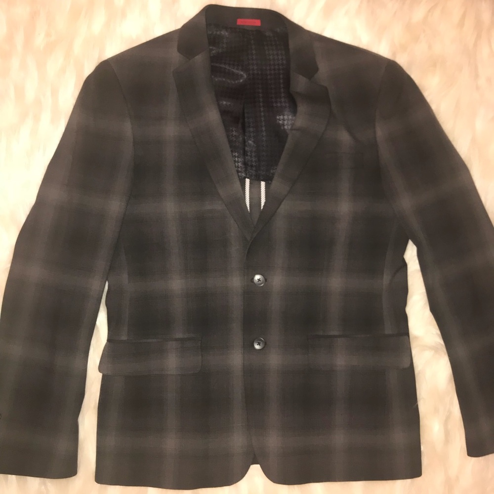 John Varvatos men’s sports jacket (40R)